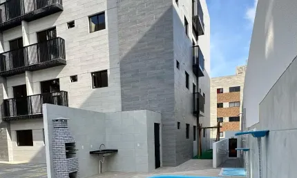 Apartamento no Parque do Sol/Valentina com 2 Quartos e Piscina