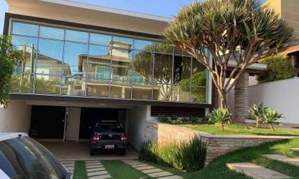 Casa com 4 dormitórios para alugar, 511 m² - São Pedro - Juiz de Fora/MG