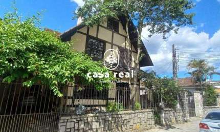 Casa à venda no Valparaíso, Petrópolis 