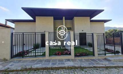 Excelente casa com 200m², ao lado do Hotel Quitandinha!
