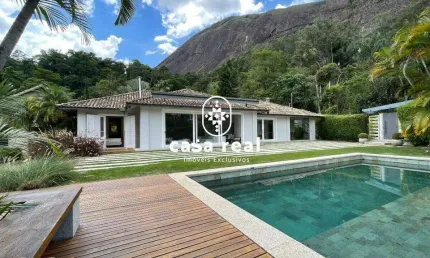 Casa com 3 quartos para alugar em Itaipava, Petrópolis 
