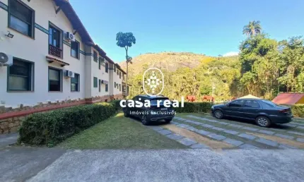 Apartamento mobiliado e aconchegante com vista espetacular em Corrêas