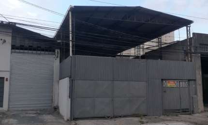 Galpão para venda ou locação na Vila Guilherme, SP. 270m², mezanino com salas, próximo ao Shopping Center Norte e Expo Center Norte