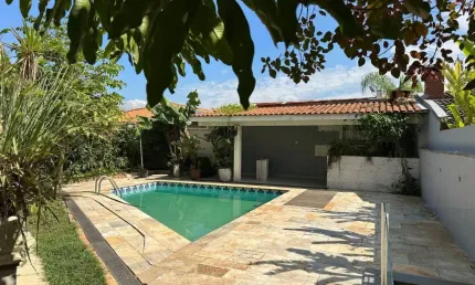 Casa no residencial 6 alphaville, ideal para retrofit, 4 quartos, suíte com closet, piscina, sauna e área gourmet.