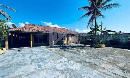 Casa para Venda em Itanhaém, Jardim das Palmeiras, 2 dormitórios, 2 suítes, 2 banheiros, 10 vagas