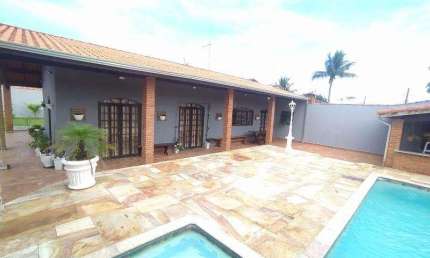 Casa Alto Padrão para Venda em Itanhaém, Bopiranga, 3 dormitórios, 2 suítes, 1 banheiro, 8 vagas