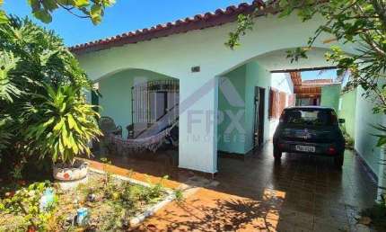 Casa para Venda em Itanhaém, Jardim das Palmeiras, 5 dormitórios, 1 suíte, 2 banheiros, 6 vagas