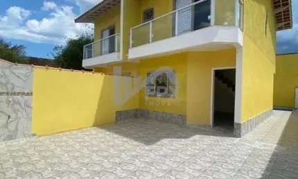 Sobrado para Venda em Itanhaém, Balneário Marrocos, 2 dormitórios, 2 suítes, 1 banheiro, 4 vagas
