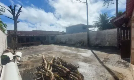 Casa para Venda em Itanhaém, Balneário Gaivota, 2 dormitórios, 2 suítes, 1 banheiro, 5 vagas