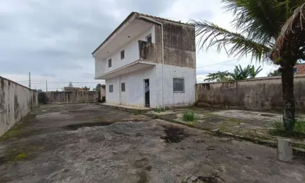 Sobrado para Venda em Itanhaém, Jardim das Palmeiras, 2 dormitórios, 2 banheiros, 2 vagas