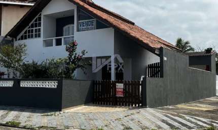 Sobrado para Venda em Peruíbe, Estância São José, 4 dormitórios, 2 suítes, 3 banheiros, 3 vagas