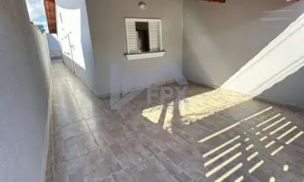 Casa para Venda em Mongaguá, Balneário Anchieta, 2 dormitórios, 1 suíte, 1 banheiro, 2 vagas