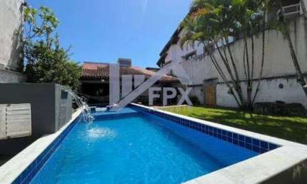 Casa para Venda em Itanhaém, Cibratel 2, 4 dormitórios, 1 suíte, 3 banheiros, 3 vagas