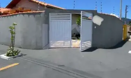 Casa para Venda em Peruíbe, Nova Peruíbe, 2 dormitórios, 1 suíte, 1 banheiro, 3 vagas