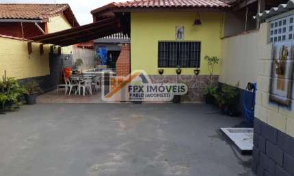 Casa para Venda em Itanhaém, Jardim Regina, 3 dormitórios, 1 suíte, 2 banheiros, 3 vagas