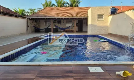 Casa para Venda em Itanhaém, Jardim Regina, 3 dormitórios, 2 banheiros, 4 vagas