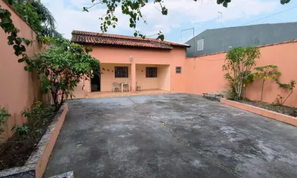 Casa para Venda em Itanhaém, Palmeiras, 2 dormitórios, 1 suíte, 1 banheiro, 4 vagas