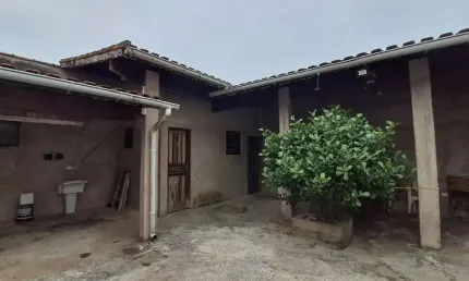 Casa para Venda em Itanhaém, Balneário Gaivota, 2 dormitórios, 2 banheiros, 6 vagas