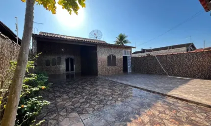 Casa para Venda em Itanhaém, Balneário Gaivota, 3 dormitórios, 4 banheiros, 4 vagas