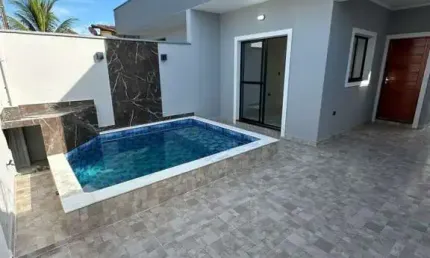 Casa para Venda em Mongaguá, Balneário Santa Eugênia, 2 dormitórios, 1 suíte, 1 banheiro, 2 vagas