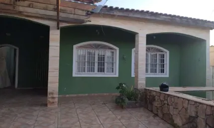 Casa para Venda em Itanhaém, Balneário Gaivota, 5 dormitórios, 3 suítes, 1 banheiro, 5 vagas