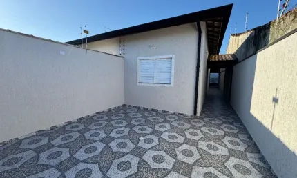 Casa com 2 quartos à venda na Praça Ângelo Guerra, 6840, Santa Júlia, Itanhaém