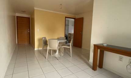 Apartamento com 2 quartos para alugar na Avenida Professor Sandoval Arroxelas, 91, Ponta Verde, Maceió