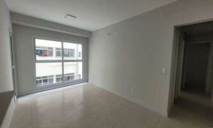 Imóvel para venda possui 82 metros quadrados com 2 quartos em Aparecida - Santos - SP