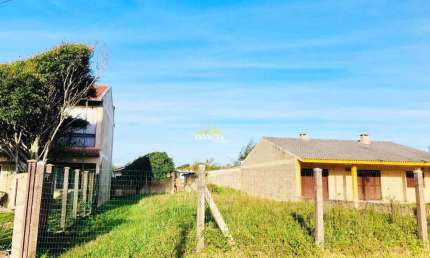 Exelente Lote no Balneário de Mariluz a 250 metros do mar!