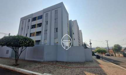 Apartamento com 3 dormitórios à venda, 79 m² por R$ 290.000 - Vila Larsen 1 - Londrina/PR