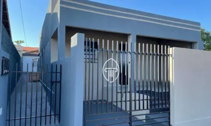 Casa com 3 dormitórios à venda por R$ 250.000 - Centro - Ibiporã/PR