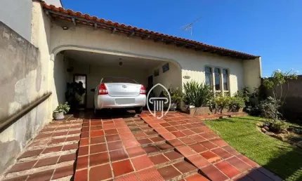 Casa com 3 dormitórios à venda, 170 m² por R$ 600.000,00 - Centro - Ibiporã/PR
