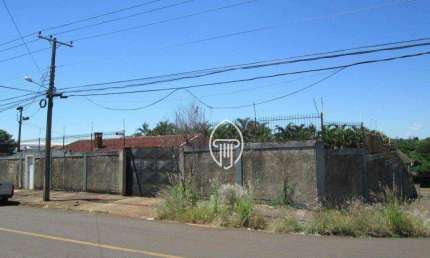 Casa com 2 dormitórios para alugar, 140 m² por R$ 5.000/mês - Indústrias Leves - Londrina/PR