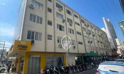 Apartamento com 2 dormitórios à venda, 70 m² por R$ 690.000 - Centro - Balneário Camboriú/SC