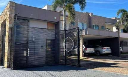 Casa com 3 dormitórios para alugar, 130 m² por R$ 2.300/mês - Centro - Ibiporã/PR