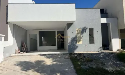 Casa em Condomínio no Jardim Ibiti do Paço em Sorocaba, 149m²,  03 dormitórios, 01 suíte , 03 banheiros e  04 vagas de garagem.