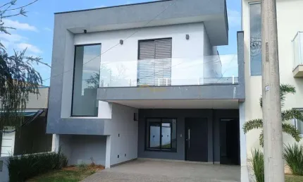 Casa em Condomínio no Jardim Novo Horizonte em Sorocaba, 176m²,  03 dormitórios, 03 suítes , 04 vagas de garagem.