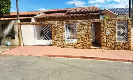 Casa com  3 dormitórios à venda, 145m² por R$530.000,00 - Jardim Monte Verde - Ibiporã