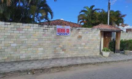 Casa para Venda em Pesqueira, Centenário, 1 dormitório, 3 suítes, 1 banheiro, 4 vagas