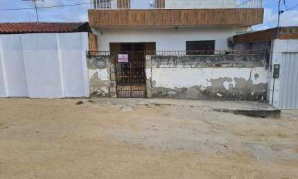 Casa para Venda em Pesqueira, Centenário, 2 dormitórios, 1 suíte, 1 banheiro