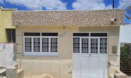 Casa para Venda em Pesqueira, Prado, 2 dormitórios, 1 banheiro