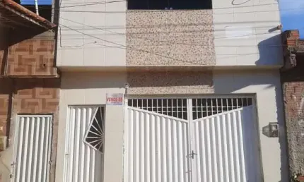 Casa para Venda em Pesqueira, Central, 3 dormitórios, 1 suíte, 2 banheiros, 2 vagas