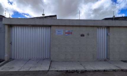 Casa para Venda em Pesqueira, Centenário, 3 dormitórios, 1 suíte, 2 banheiros, 1 vaga