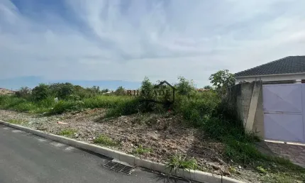 Terreno à venda na Rua Jupira Silva, 39, Jardim Atlântico Central (Itaipuaçu), Maricá