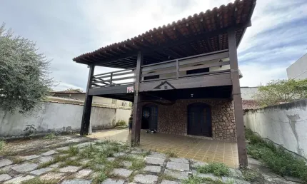 Casa com 3 quartos à venda na Rua Jornalista Ramiro Cruz, 54, Piratininga, Niterói
