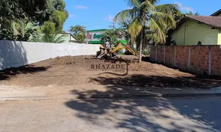 Terreno plano no engenho do mato niterói em frente ao supermercado supermarckt.