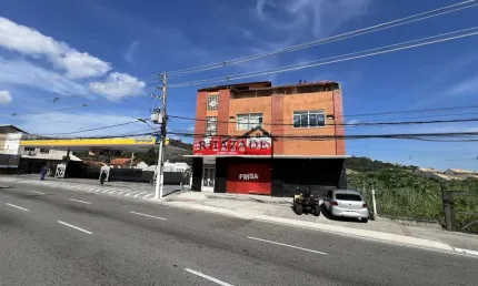 PRÉDIO COMERCIAL COMPLETO NA FRANCISCO DA CRUZ NUNES – PIRATININGA, NITERÓI.