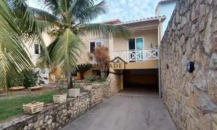 Casa com 3 dormitórios à venda, 222 m² por R$ 1.100.000 - Guaratiba - Maricá/RJ