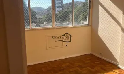 Excelente apartamento em são domingos, niterói. próximo ao centro, plaza e uff.