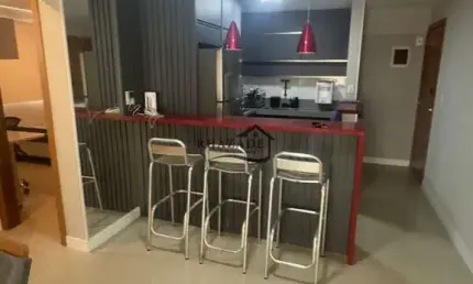 Apartamento 2 quartos no condomínio flat praia de camboinhas, niterói.